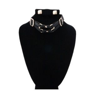 Black Leather Buckle Choker Set